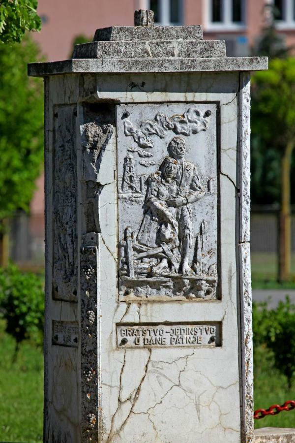 Villa Mons Aureus Popovac Esterno foto