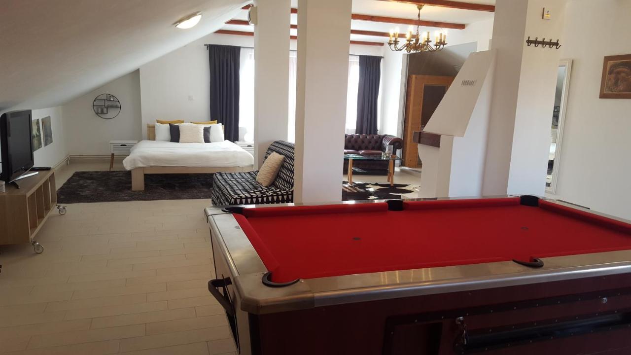 Villa Mons Aureus Popovac Esterno foto